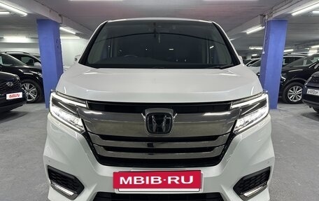 Honda Stepwgn IV, 2020 год, 2 595 000 рублей, 2 фотография