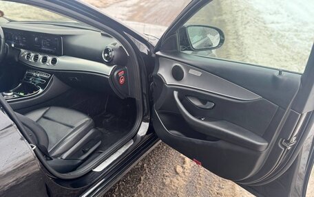 Mercedes-Benz E-Класс, 2018 год, 2 560 000 рублей, 11 фотография