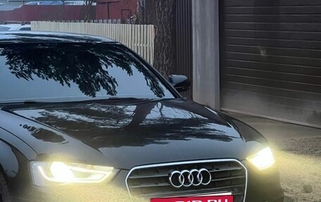 Audi A4, 2015 год, 2 100 000 рублей, 7 фотография