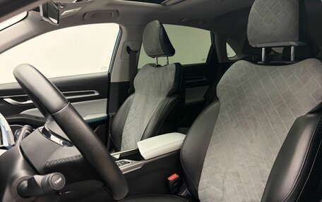 Geely Emgrand, 2023 год, 1 649 900 рублей, 9 фотография