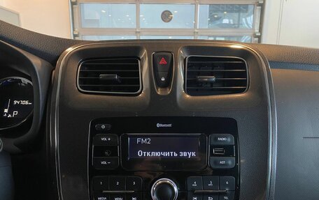 Renault Logan II, 2019 год, 1 550 000 рублей, 14 фотография