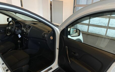 Renault Logan II, 2019 год, 1 550 000 рублей, 27 фотография