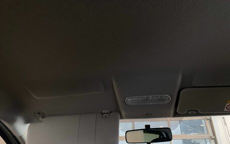 Renault Logan II, 2019 год, 1 550 000 рублей, 34 фотография