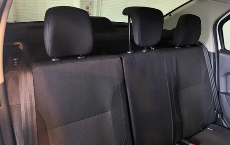 Renault Logan II, 2019 год, 1 550 000 рублей, 35 фотография