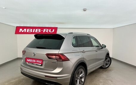 Volkswagen Tiguan II, 2019 год, 3 250 000 рублей, 2 фотография