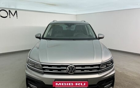 Volkswagen Tiguan II, 2019 год, 3 250 000 рублей, 3 фотография