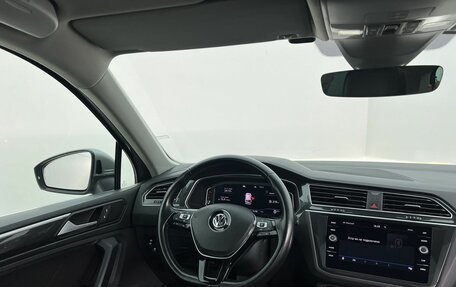 Volkswagen Tiguan II, 2019 год, 3 250 000 рублей, 12 фотография