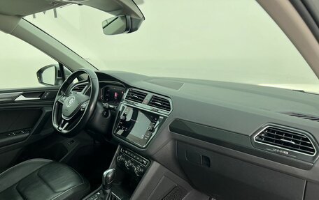 Volkswagen Tiguan II, 2019 год, 3 250 000 рублей, 14 фотография