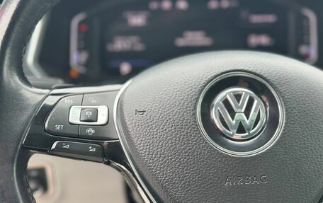 Volkswagen Tiguan II, 2019 год, 2 900 000 рублей, 13 фотография