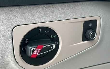 Volkswagen Tiguan II, 2019 год, 2 900 000 рублей, 9 фотография