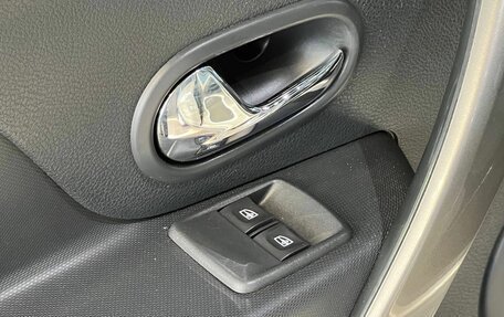 Renault Sandero II рестайлинг, 2016 год, 1 145 000 рублей, 14 фотография