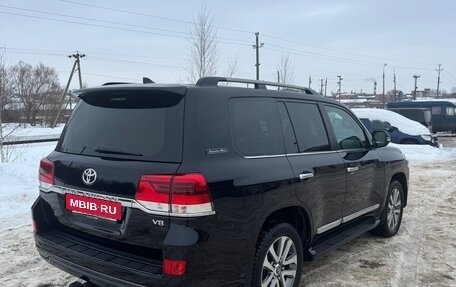 Toyota Land Cruiser 200, 2017 год, 7 200 000 рублей, 5 фотография