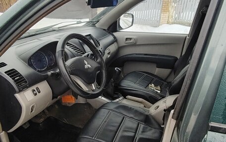 Mitsubishi L200 IV рестайлинг, 2008 год, 1 500 000 рублей, 9 фотография
