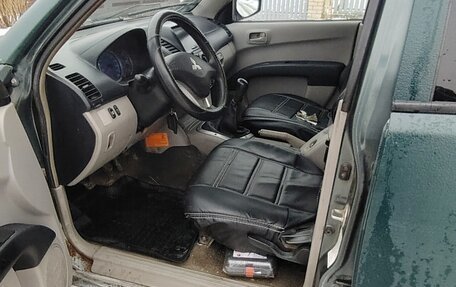 Mitsubishi L200 IV рестайлинг, 2008 год, 1 500 000 рублей, 10 фотография