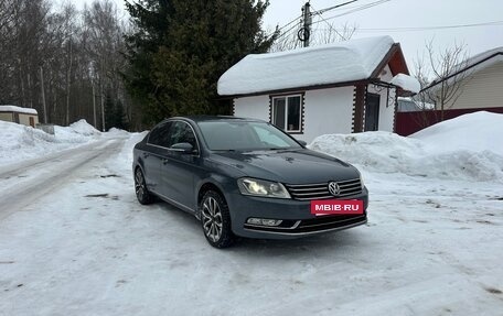 Volkswagen Passat B7, 2012 год, 840 000 рублей, 2 фотография