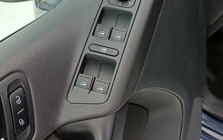 Volkswagen Tiguan I, 2011 год, 1 030 000 рублей, 15 фотография