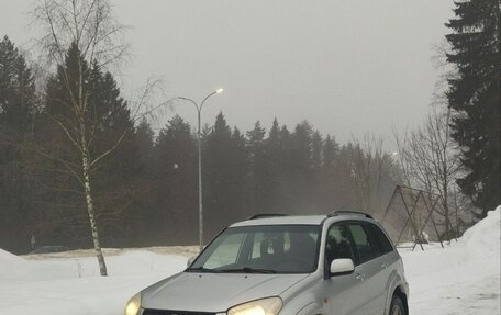 Toyota RAV4, 2002 год, 750 000 рублей, 2 фотография