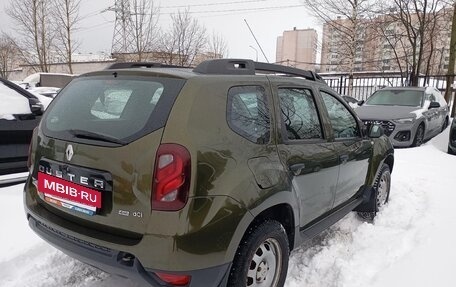Renault Duster I рестайлинг, 2018 год, 900 000 рублей, 4 фотография