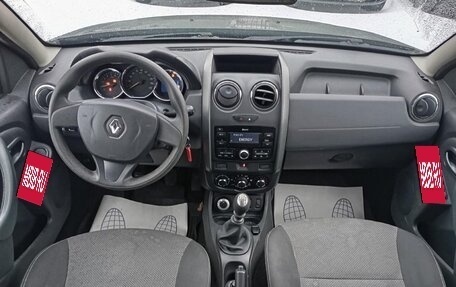 Renault Duster I рестайлинг, 2018 год, 900 000 рублей, 11 фотография