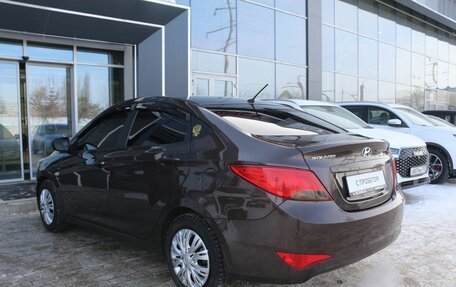 Hyundai Solaris II рестайлинг, 2016 год, 1 050 000 рублей, 4 фотография