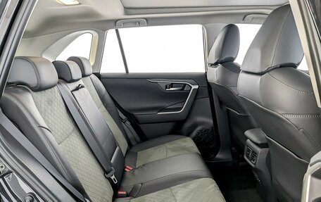 Toyota RAV4, 2025 год, 4 650 000 рублей, 12 фотография