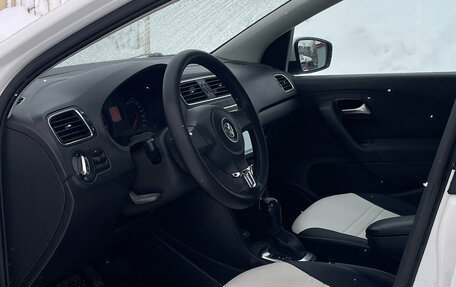 Volkswagen Polo VI (EU Market), 2011 год, 640 000 рублей, 8 фотография