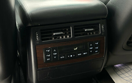 Toyota Land Cruiser 200, 2015 год, 5 980 000 рублей, 17 фотография