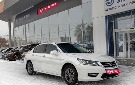 Honda Accord IX рестайлинг, 2013 год, 1 600 000 рублей, 4 фотография