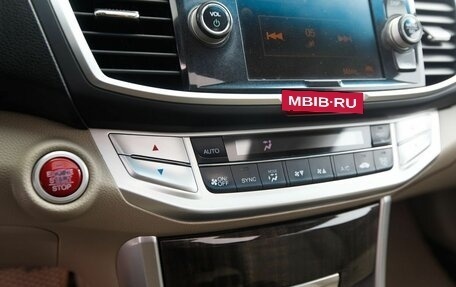 Honda Accord IX рестайлинг, 2013 год, 1 600 000 рублей, 15 фотография