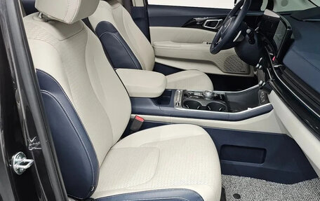 KIA Carnival, 2024 год, 5 250 000 рублей, 9 фотография