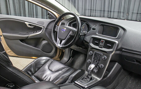 Volvo V40 Cross Country I, 2013 год, 1 398 000 рублей, 11 фотография