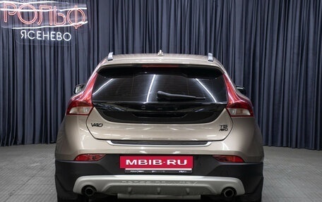 Volvo V40 Cross Country I, 2013 год, 1 398 000 рублей, 6 фотография