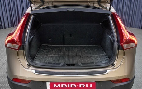 Volvo V40 Cross Country I, 2013 год, 1 398 000 рублей, 10 фотография