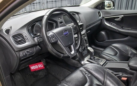 Volvo V40 Cross Country I, 2013 год, 1 398 000 рублей, 16 фотография