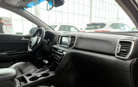 KIA Sportage IV рестайлинг, 2018 год, 2 250 000 рублей, 13 фотография