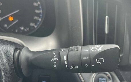 Toyota RAV4, 2019 год, 3 144 000 рублей, 24 фотография