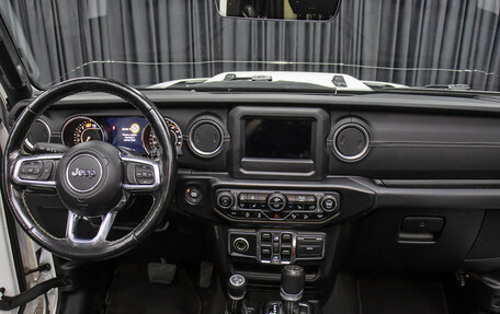 Jeep Wrangler, 2020 год, 4 498 000 рублей, 15 фотография