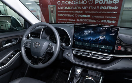 Toyota Highlander, 2025 год, 5 990 000 рублей, 19 фотография