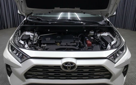 Toyota RAV4, 2020 год, 3 198 000 рублей, 9 фотография