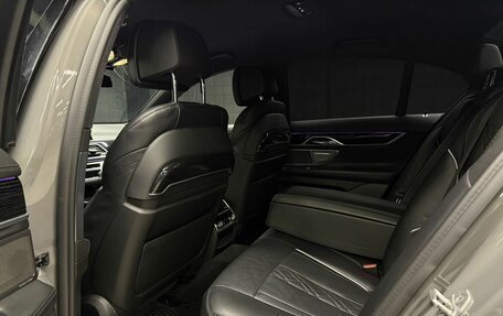 BMW 7 серия, 2021 год, 6 567 100 рублей, 9 фотография