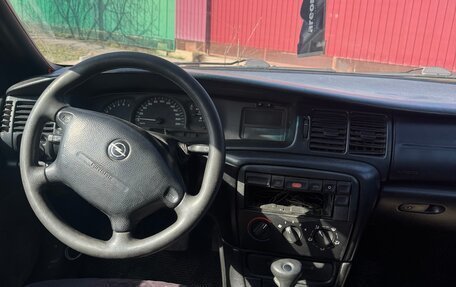 Opel Vectra B рестайлинг, 1996 год, 195 000 рублей, 3 фотография