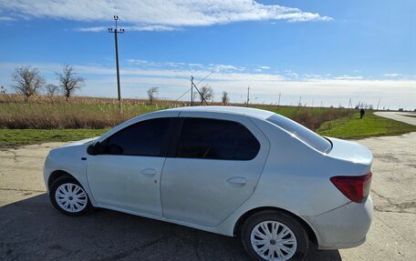 Renault Logan II, 2016 год, 270 000 рублей, 7 фотография