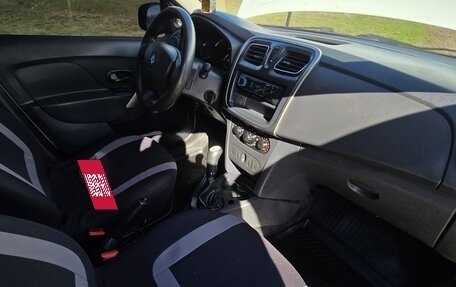 Renault Logan II, 2016 год, 270 000 рублей, 5 фотография