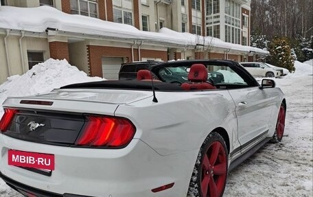 Ford Mustang VI рестайлинг, 2018 год, 2 750 000 рублей, 8 фотография