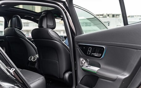 Mercedes-Benz GLC, 2025 год, 9 390 000 рублей, 34 фотография