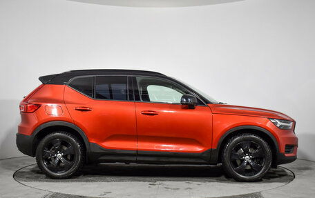 Volvo XC40 I, 2018 год, 2 990 000 рублей, 4 фотография