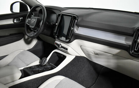 Volvo XC40 I, 2018 год, 2 990 000 рублей, 13 фотография