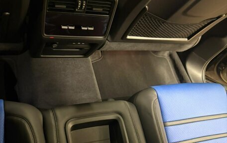 Porsche Cayenne III, 2025 год, 30 604 704 рублей, 3 фотография