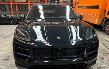 Porsche Cayenne III, 2025 год, 30 604 704 рублей, 2 фотография