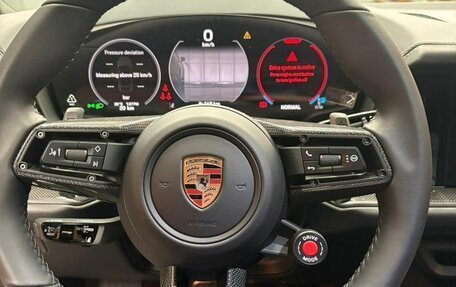 Porsche Cayenne III, 2025 год, 30 604 704 рублей, 8 фотография